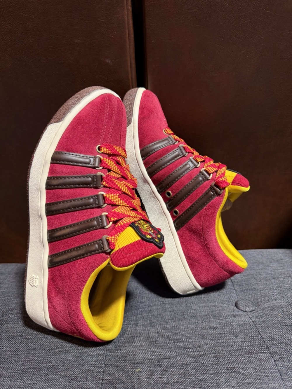 K-Swiss x Harry Potter Classic 2000 Gryffindor Sneakers - Women's Size 6 - Picture 7 of 11
